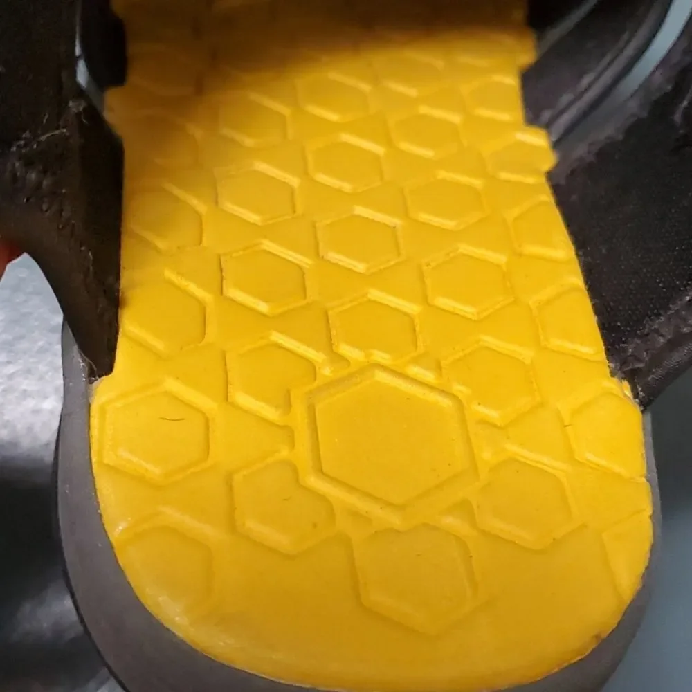 Khombu gray and yellow sandles,‎  size 2..